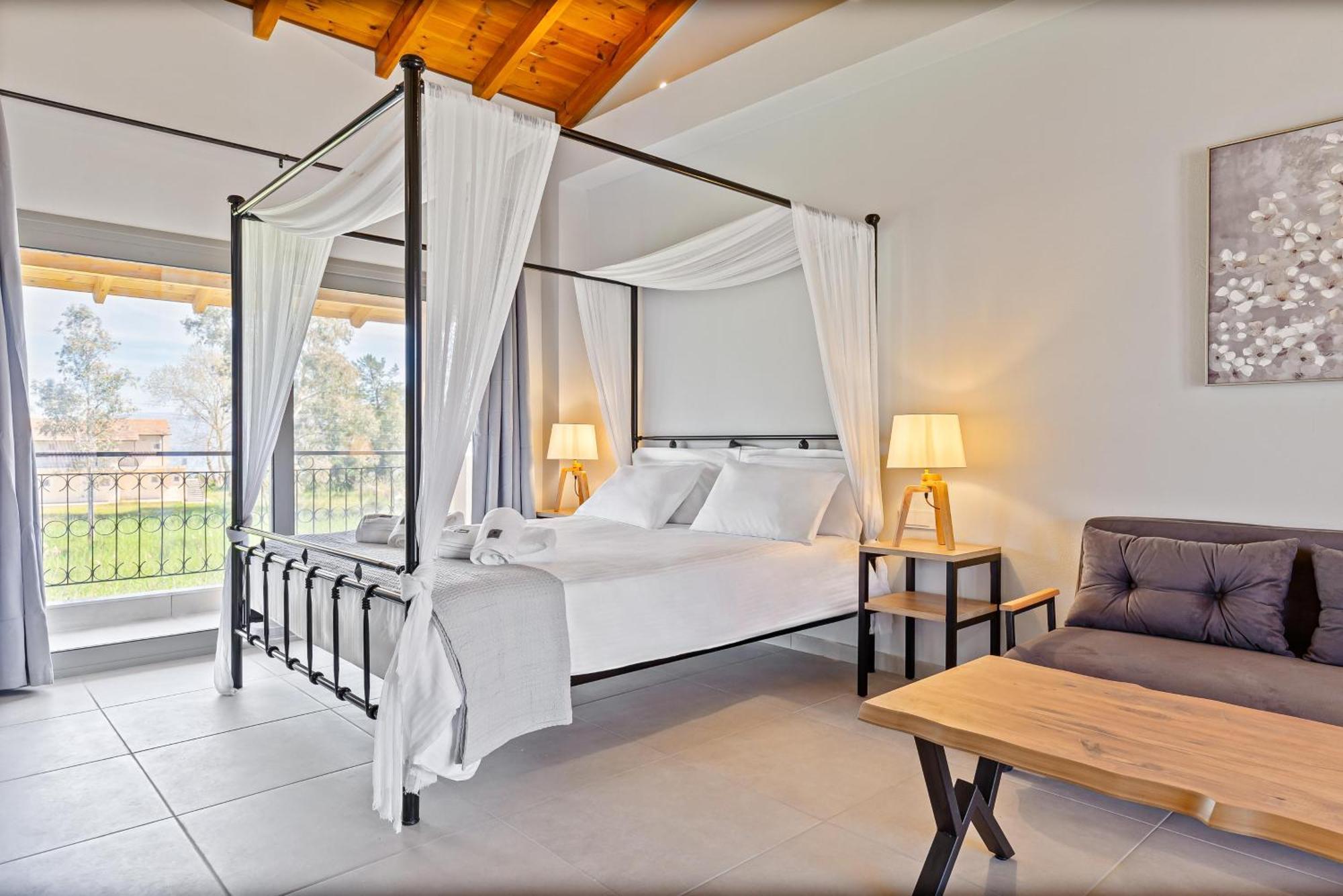 Comissa Luxury Apartment Kavos