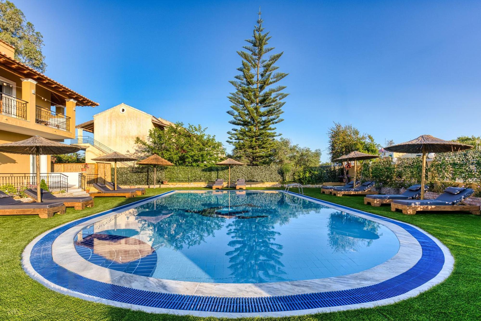 Comissa Luxury * Kavos