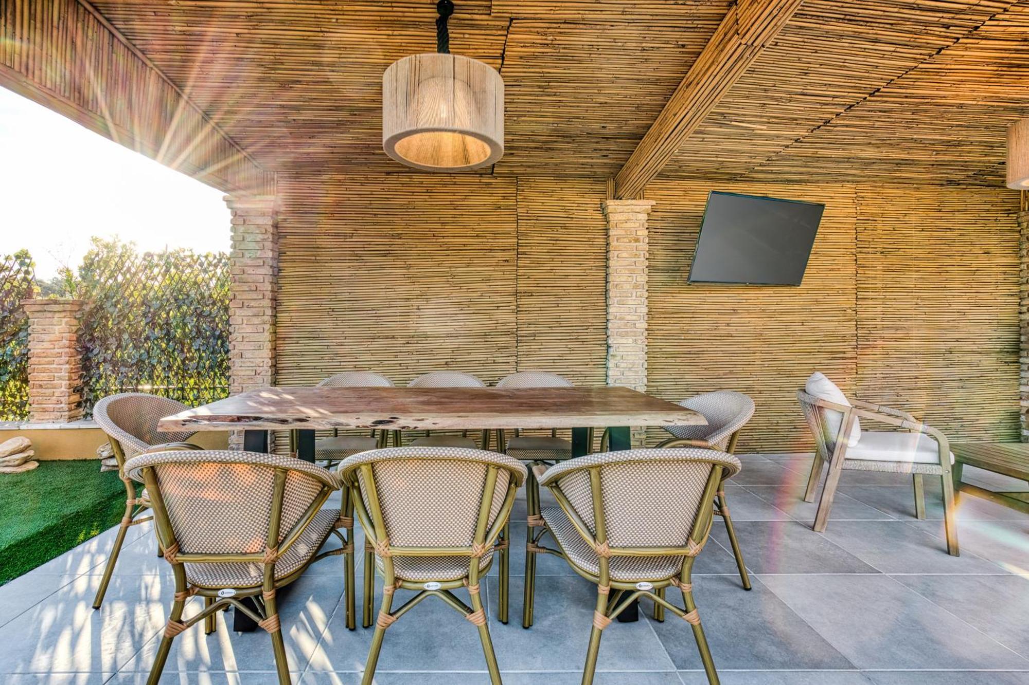 Apartment Comissa Luxury